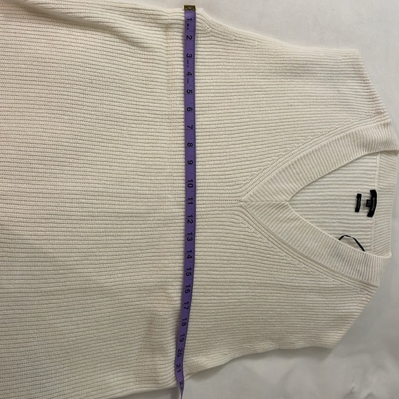 Never worn Massimo Dutti cream sweater vest in M-L - Picture 8 of 8